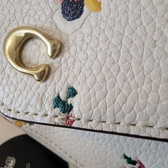 NWT ~ Coach Wyn Soft Wallet With Paint Dab Floral Print~ Very Rare - Picture 2 of 16